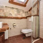 With Fireplace 03