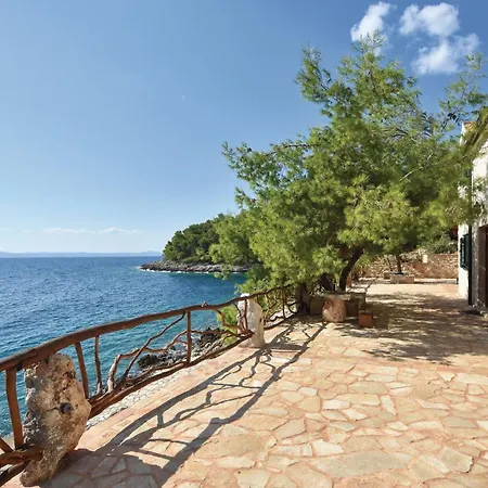 Stunning In With Wifi Holiday home